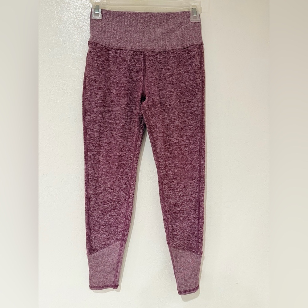 ALO Yoga Alo Soft Sheila Plum Heather Dragonfruit Pink 7/8 Leggings size S